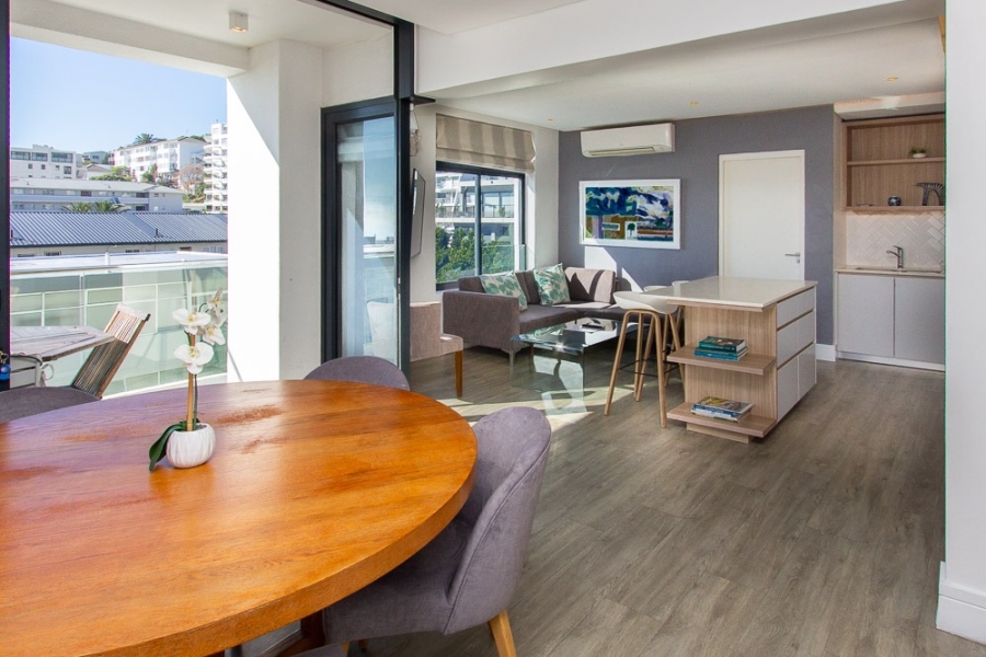 2 Bedroom Property for Sale in Sea Point Western Cape